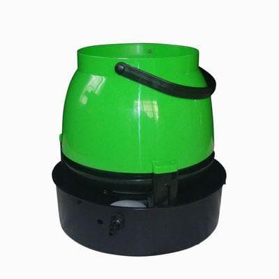 遠心式加湿器TL5500型　3,500～4,000cc/時の豊富な噴霧量