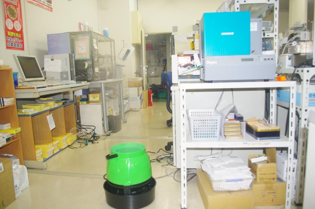 遠心式加湿器TL5500型　3,500～4,000cc/時の豊富な噴霧量