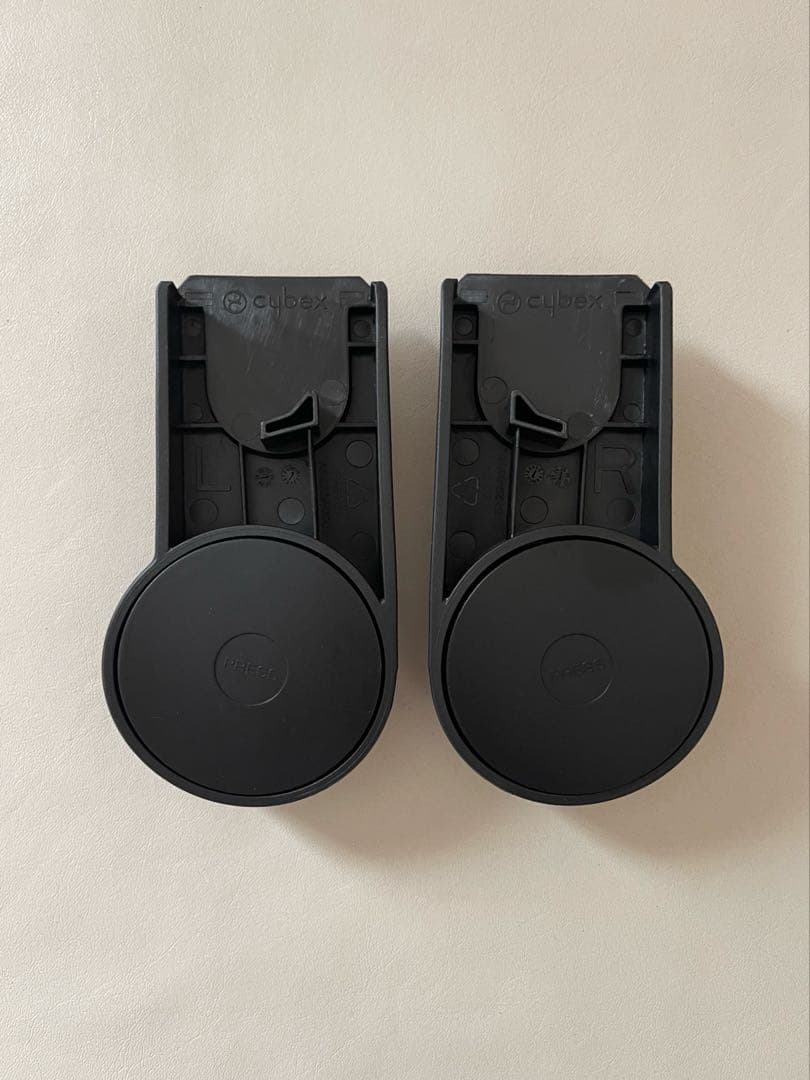 サイベックス　ミオス　ベビーカー ブラック