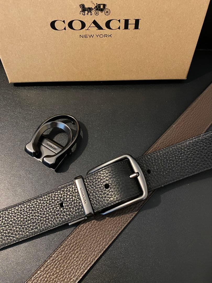 SALE♪コーチ　新品　リバーシブル　シグネチャー　ブラックxブラウン　ベルト