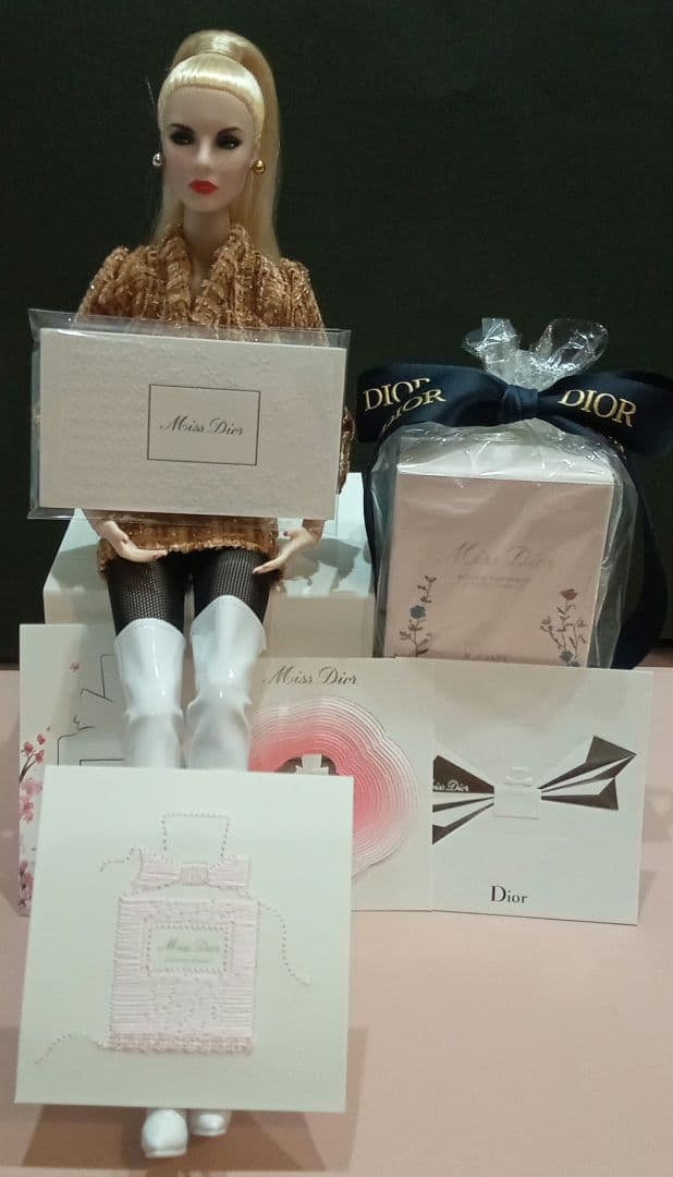 【DIOR】新品未使用未開封Miss Diorキャンドル＆キャンドルカバーセット