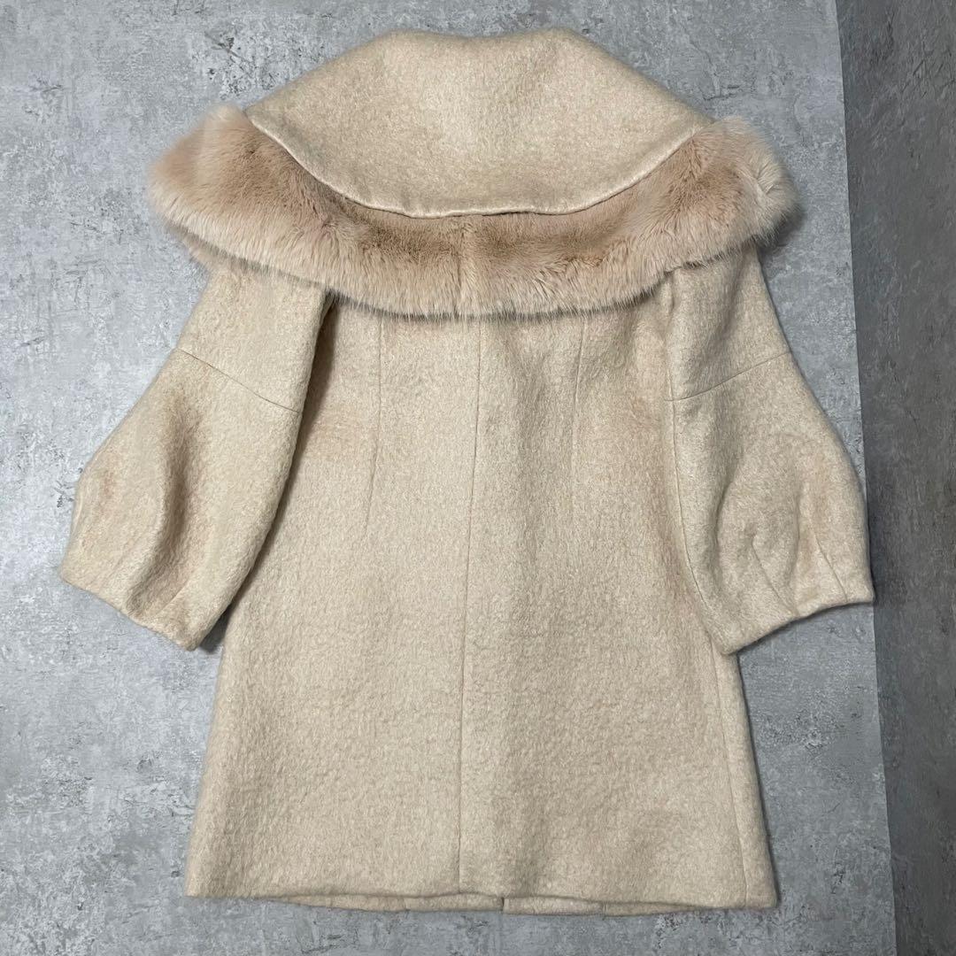 美品⭐︎リリーブラウン ビジューボタン ファー付き コート 定価3.9万 ベージュ