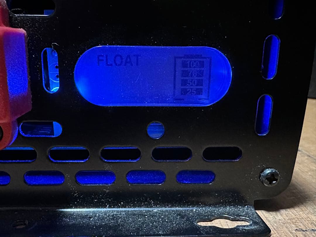 完動品バッテリーチャージャー 30A BCH-1230