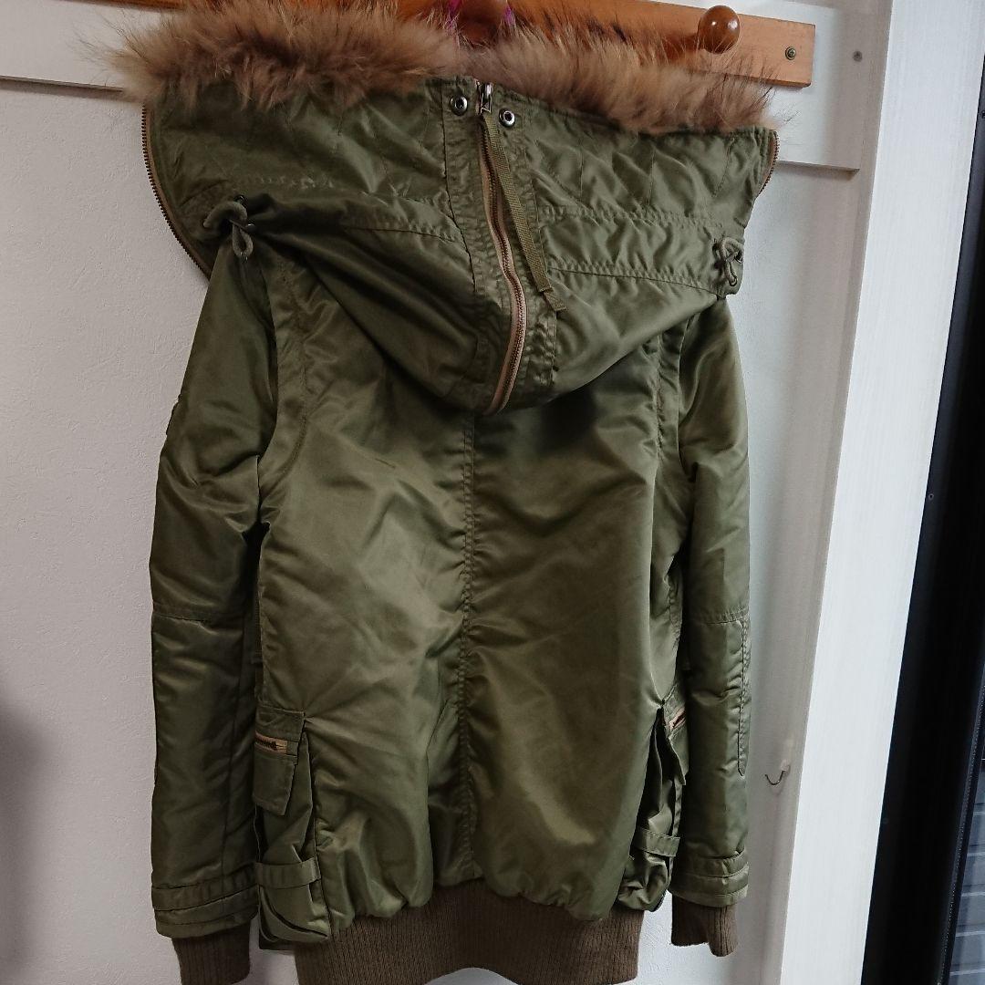 美品‼️AVIREX(アヴィレックス)婦人ジャンパー サイズM