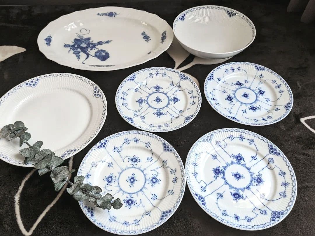 プリンセスボール&プレート・ブルーフラワーカーブ ・ブルーフルーテッド等7点