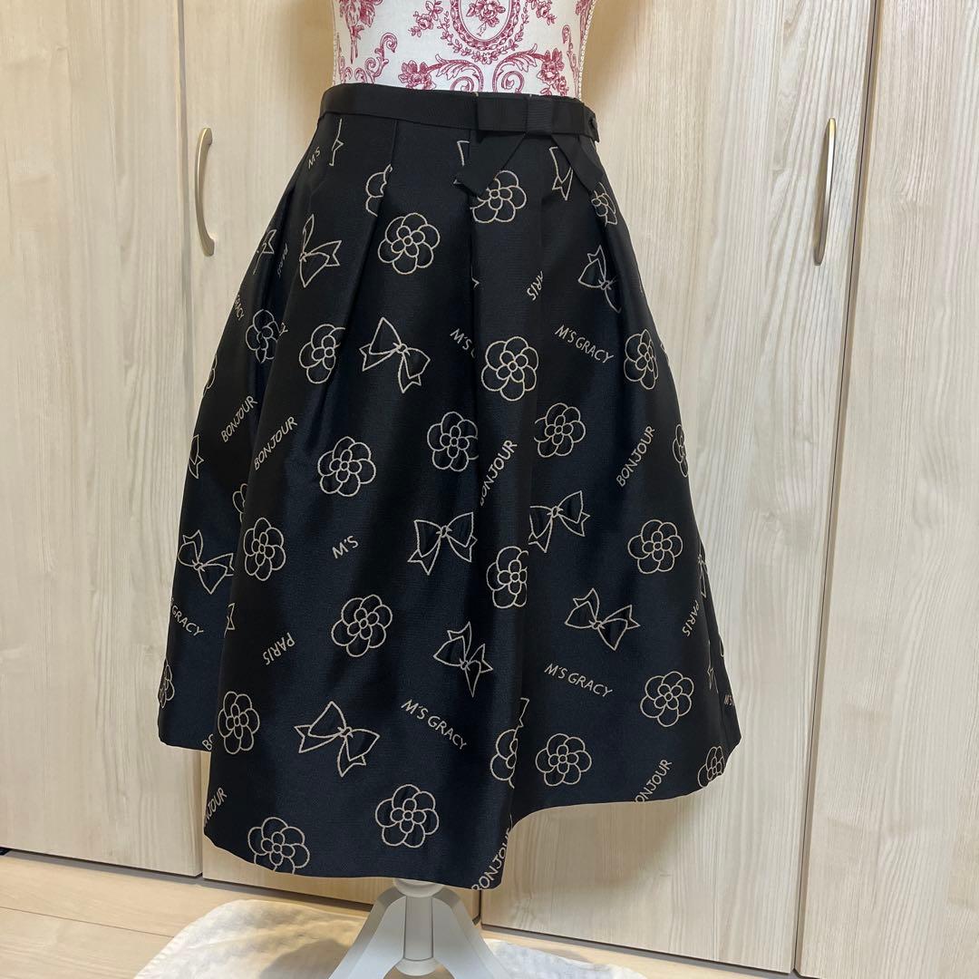 エムズグレイシー　フレアースカート