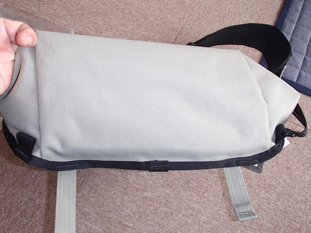 最新　新色CROMEクローム CTZ 15L メッセンジャー 汚れ防止処理済み。