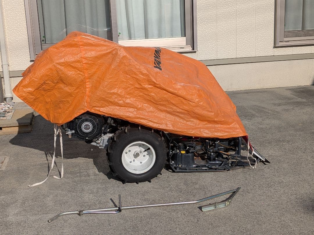 リリー　ヤンマー稲刈り機　Be214　中古品　引き取り限定