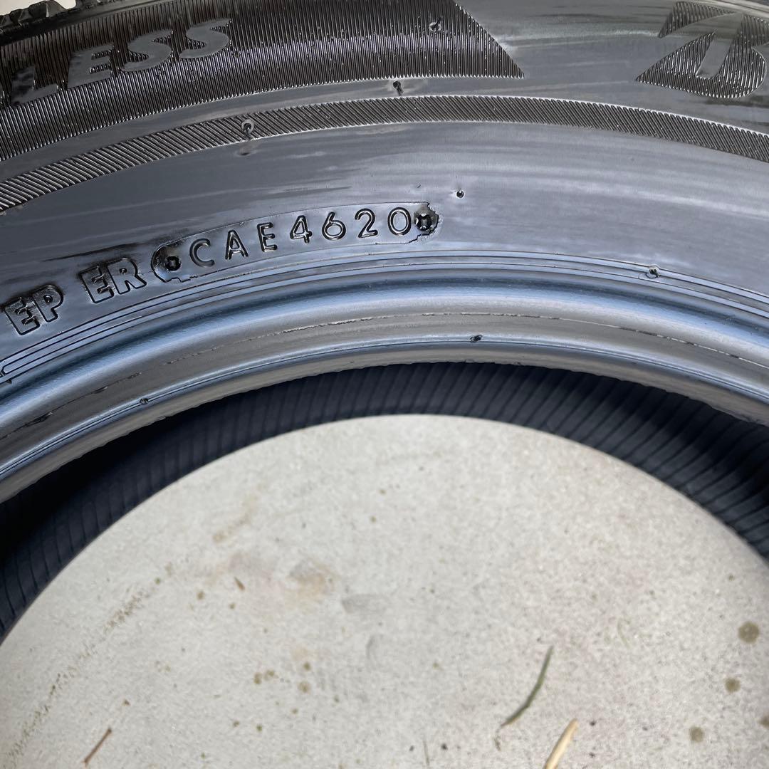 ブリヂストン　ブリザックVRX2 215/60R17 2本セット！