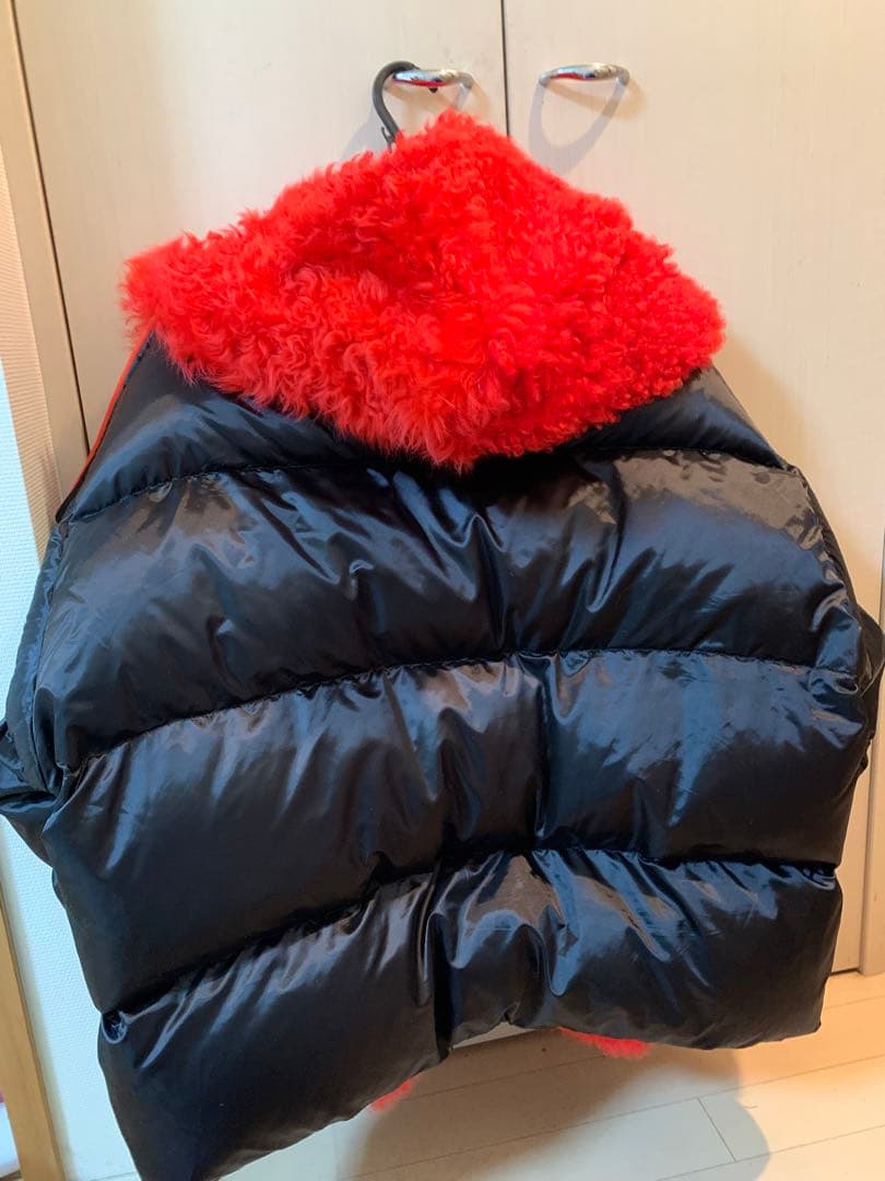 1/18迄セールYVES SALOMON/イヴ サロモンファー付きダウン新品同様