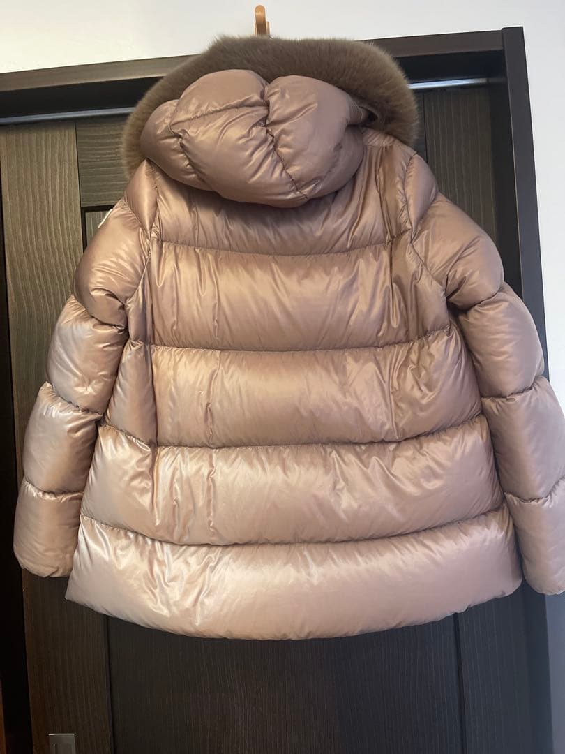 モンクレール　セリファー