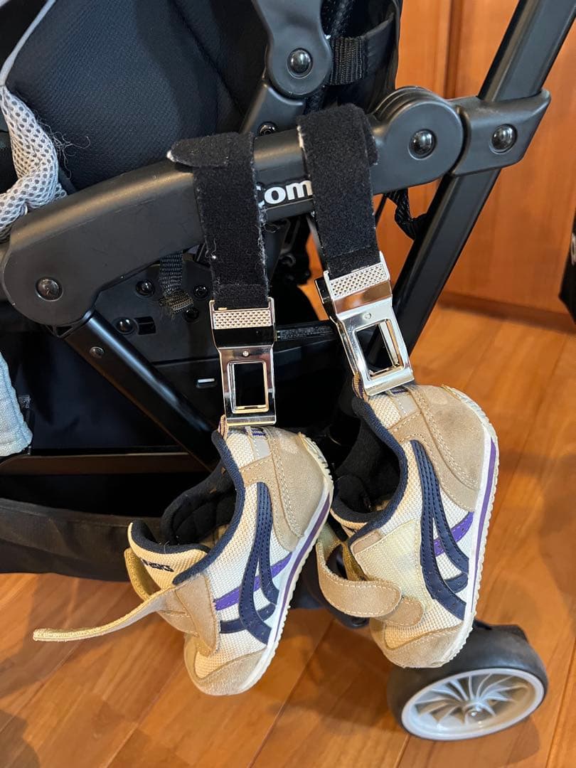 combi スゴカル　minimo エッグショック　パルクグレー