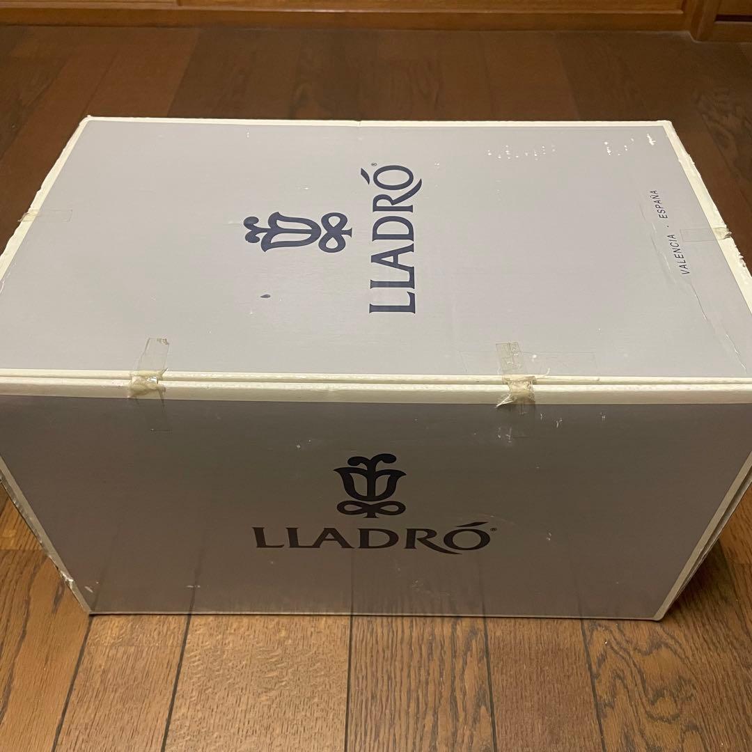 LLADRO リヤドロ　6630 リトルロマンス