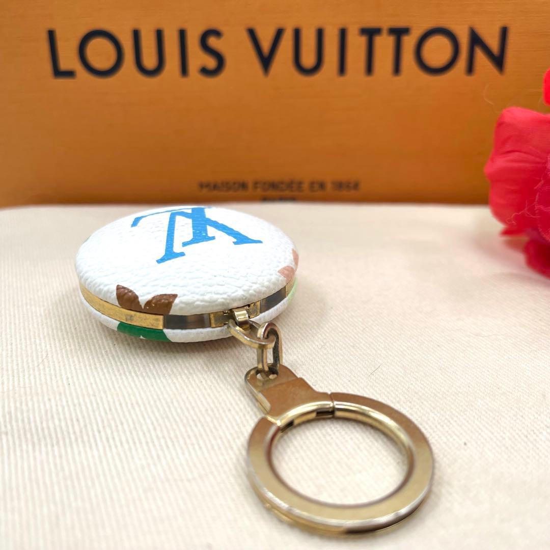 ＜超上美品＞ ルイヴィトン キーホルダー ライト アストロピル 　842