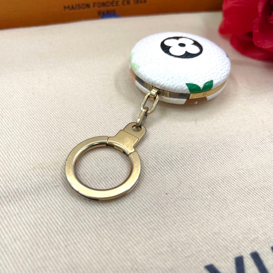 ＜超上美品＞ ルイヴィトン キーホルダー ライト アストロピル 　842