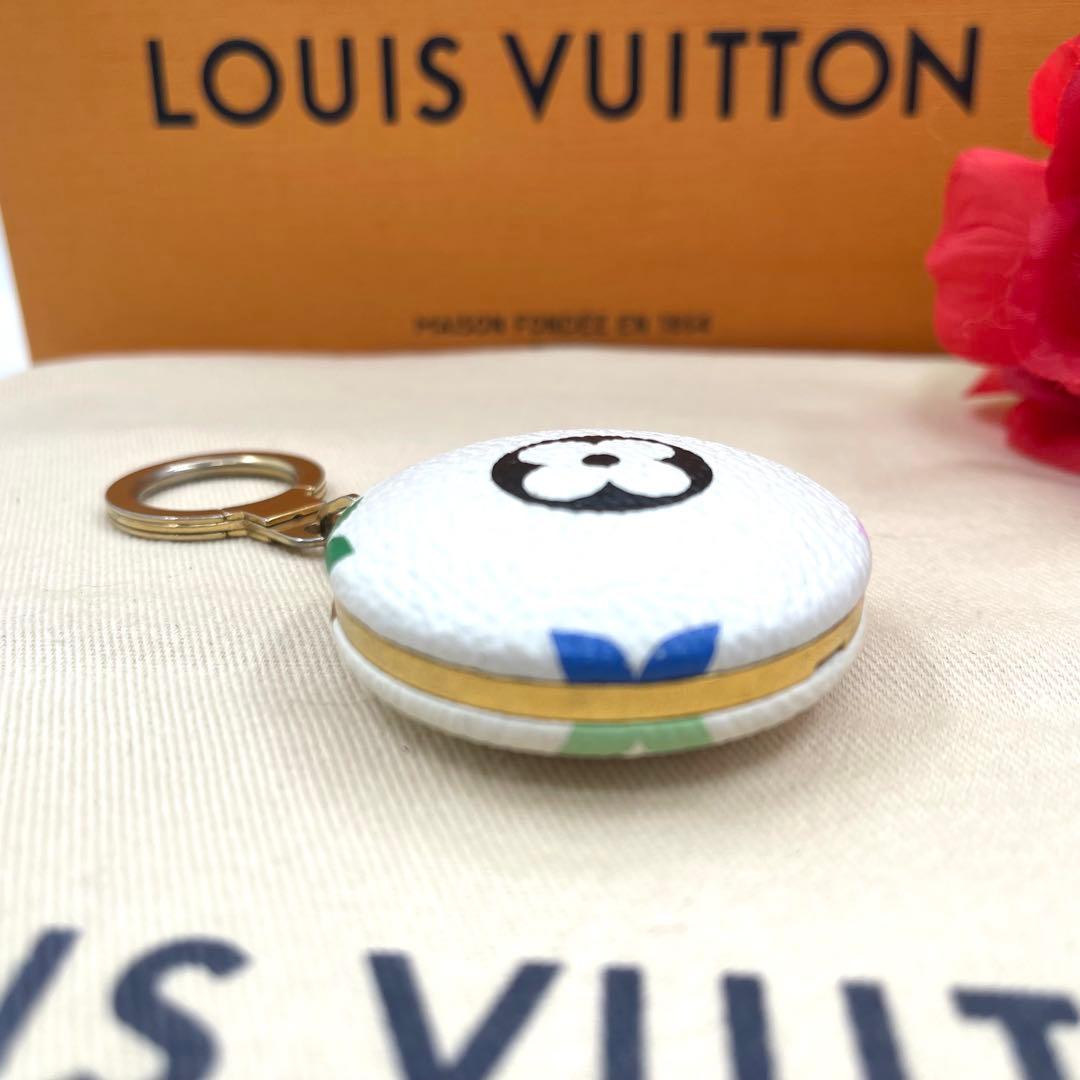 ＜超上美品＞ ルイヴィトン キーホルダー ライト アストロピル 　842