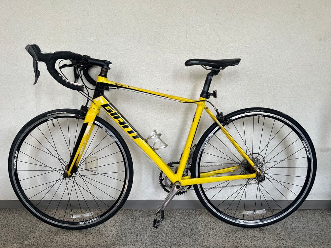 売約済 GIANT DEFY 4 Claris 2015年モデル Mサイズ