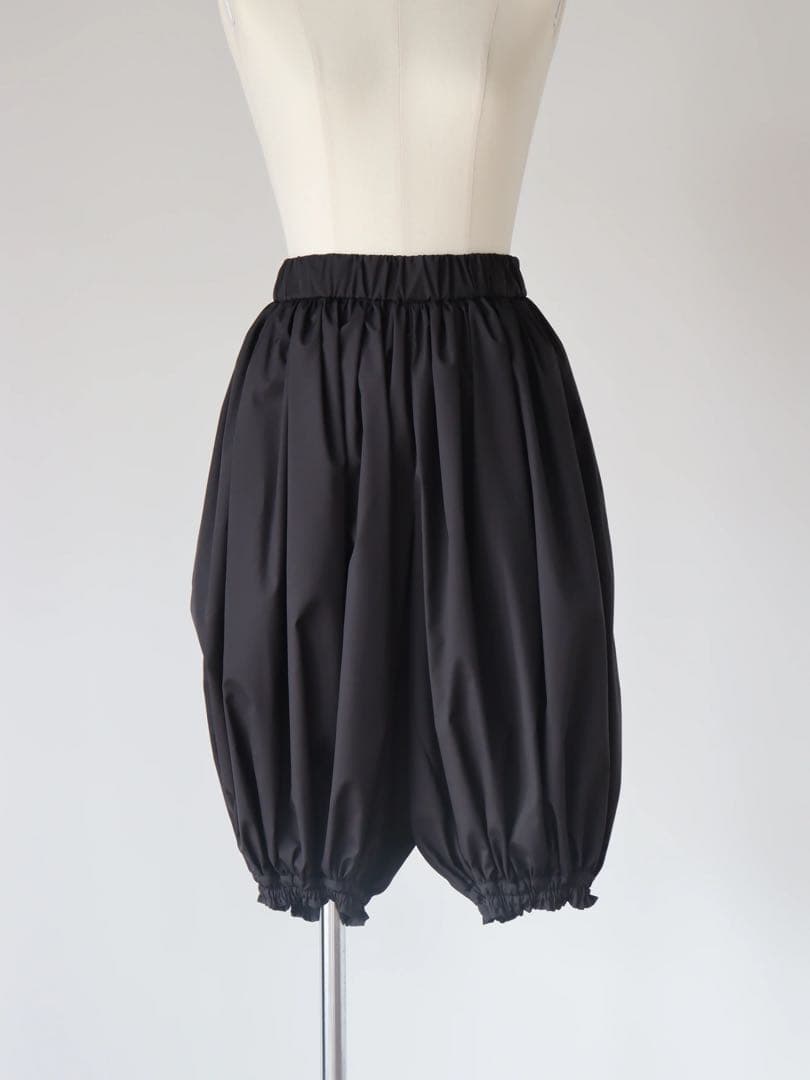 St.cecilia バルーンショートパンツ