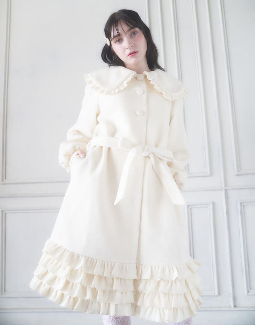 出品2月2日まで！！frilly princess コート/Lolime