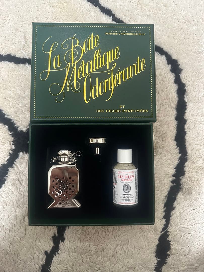 BULY ボワット・メタリック・オドリフェラン　 最終金額