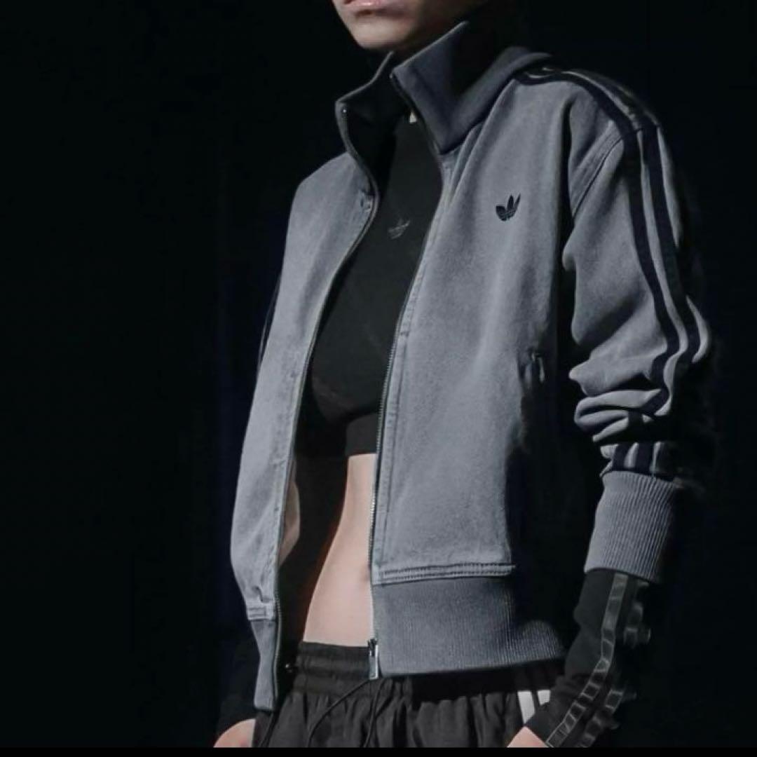 adidas アディカラーデニムトラックトップ