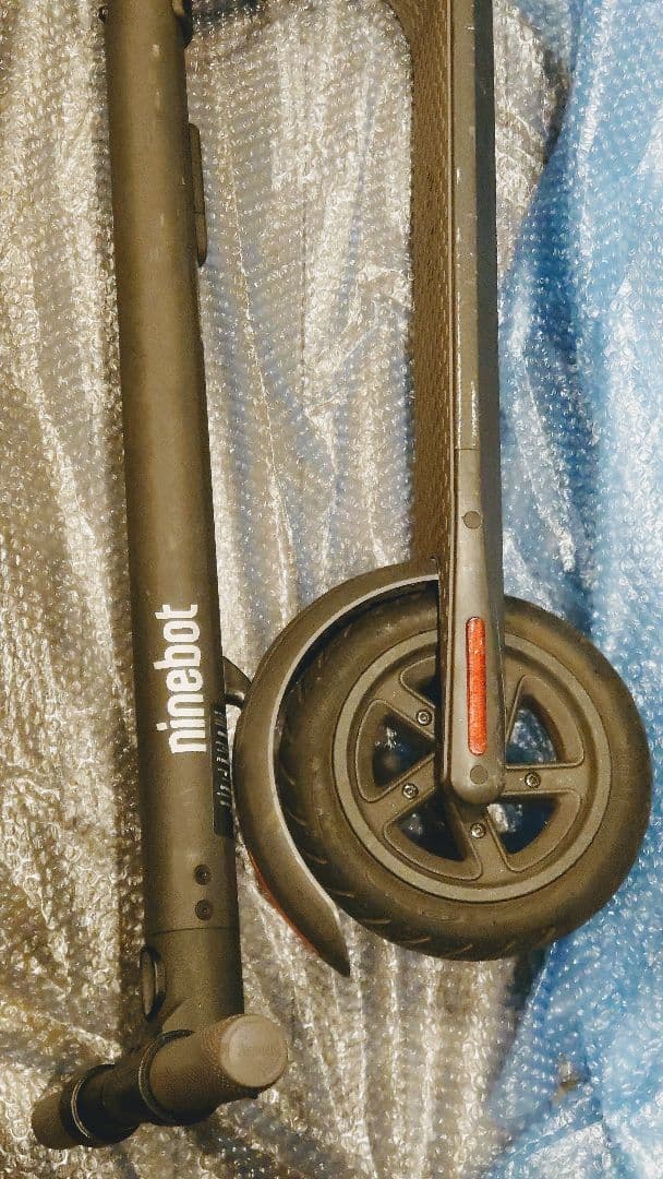 【美品】Segway-Ninebot Kickscooter E22