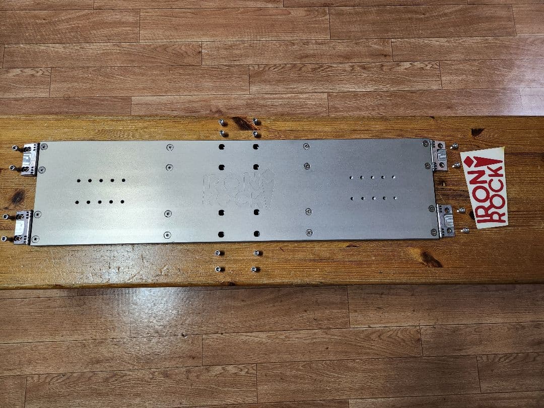 IRON ROCK ミディアム　美品