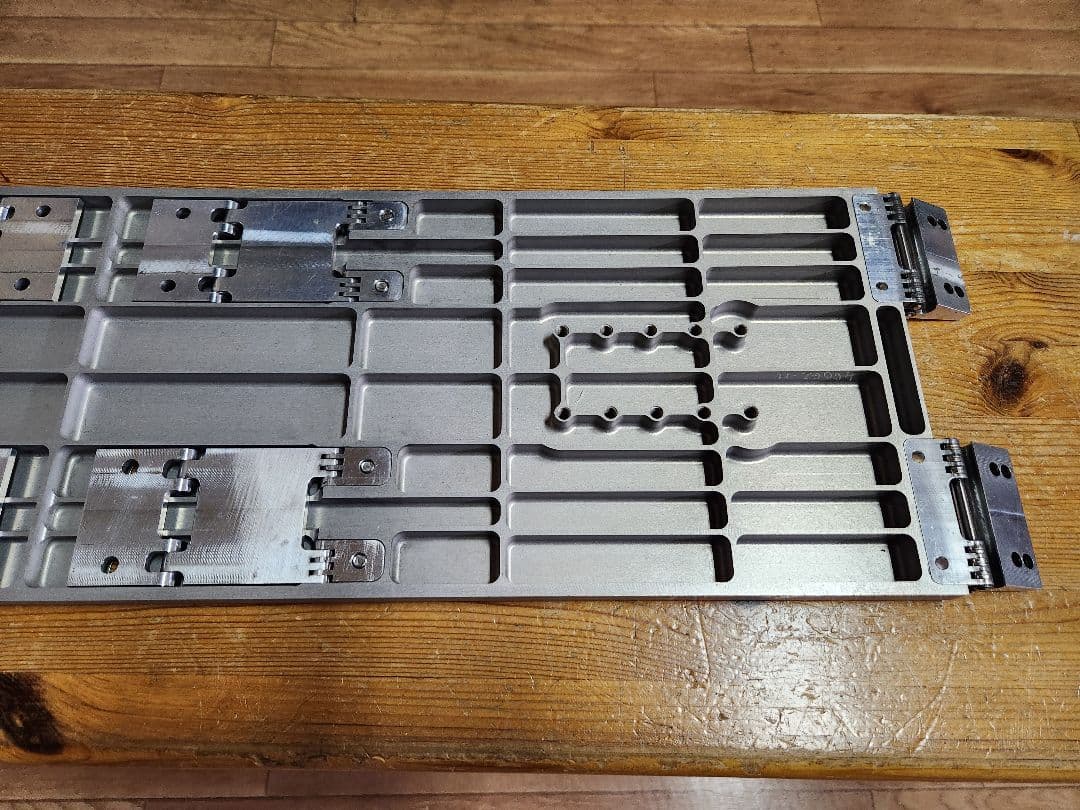 IRON ROCK ミディアム　美品