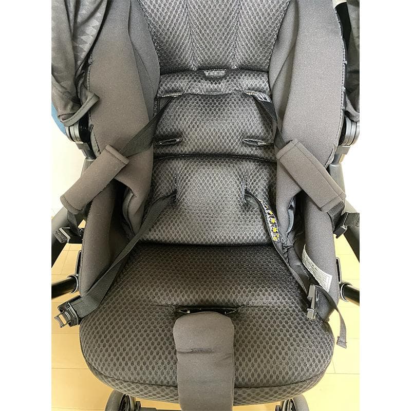 【美品】コンビ ベビーカー アット ネイビー 数量限定モデル A型ベビーカー