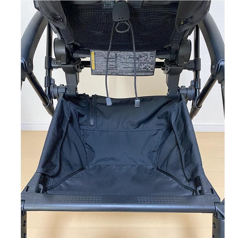 【美品】コンビ ベビーカー アット ネイビー 数量限定モデル A型ベビーカー