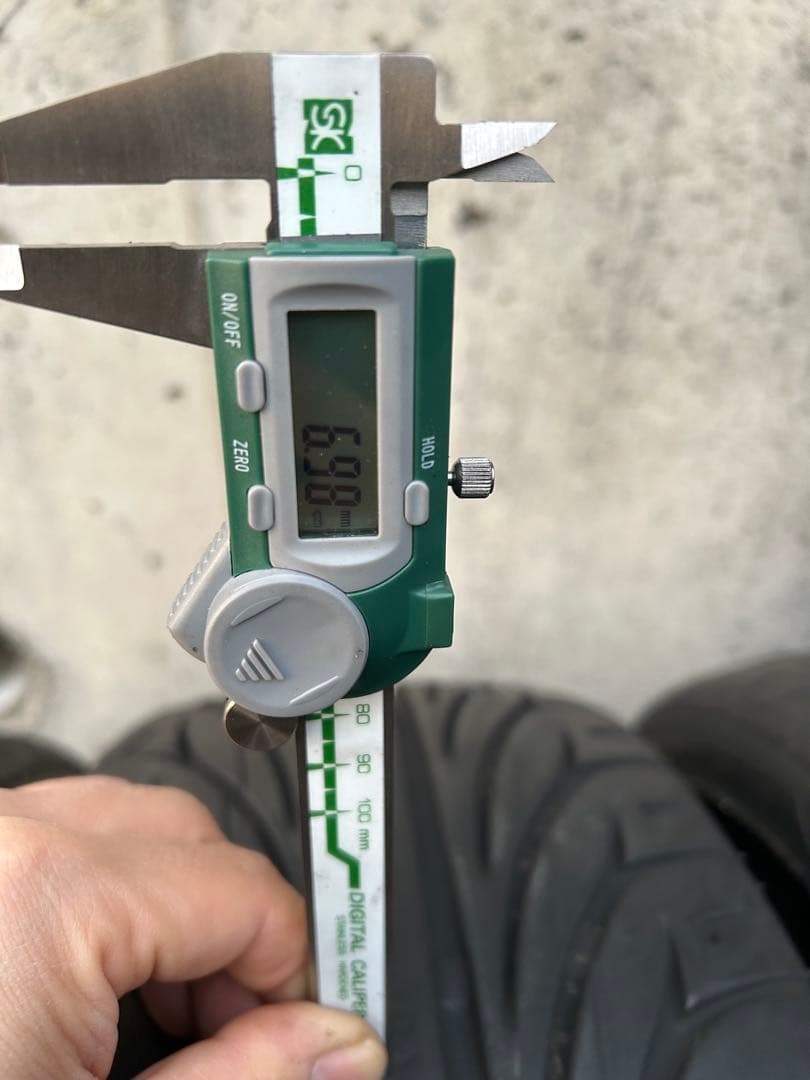 送料込②KENDA KAISER タイヤ2/4本セット 225/40R18