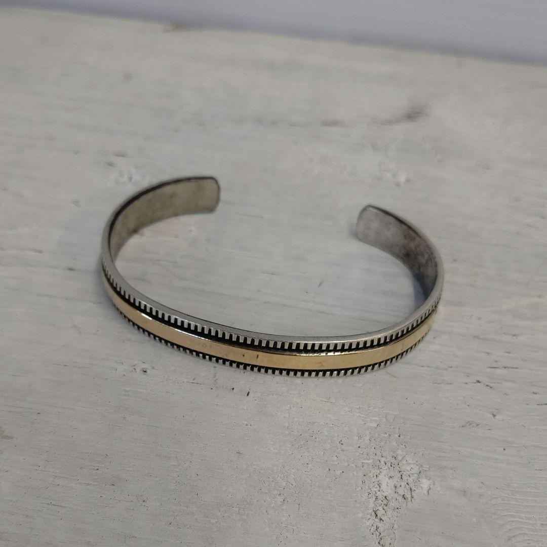 Navajo Bruce Morgan チゼルワーク バングル 14K