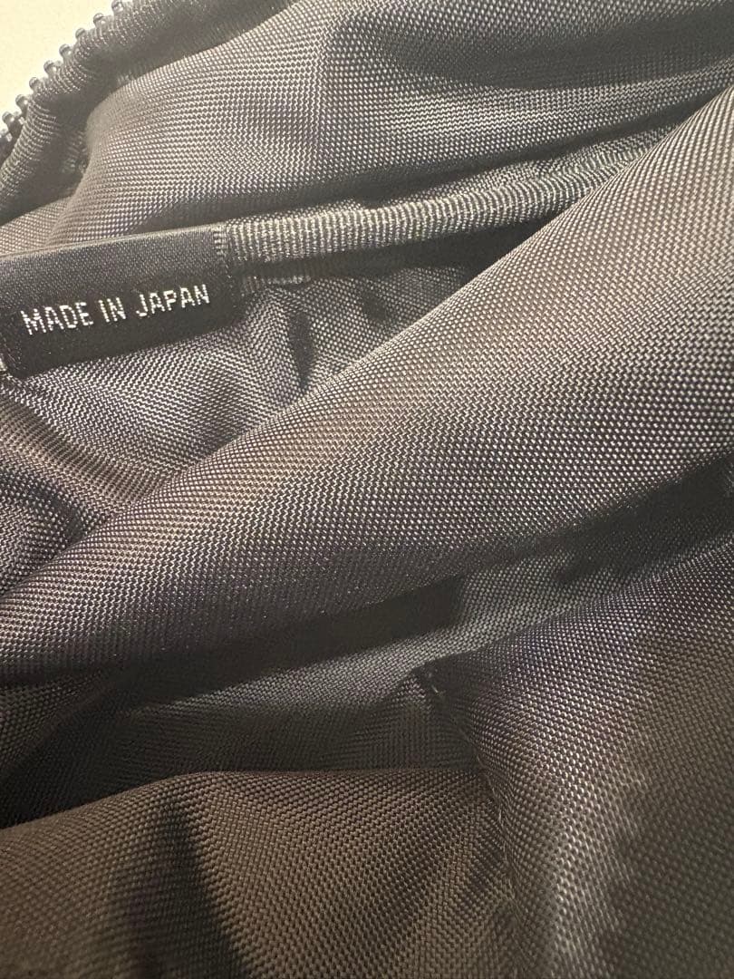 ポーター☆ボディバッグ　ウエストバッグ　ロゴ　ショルダーバッグ　ポーチ