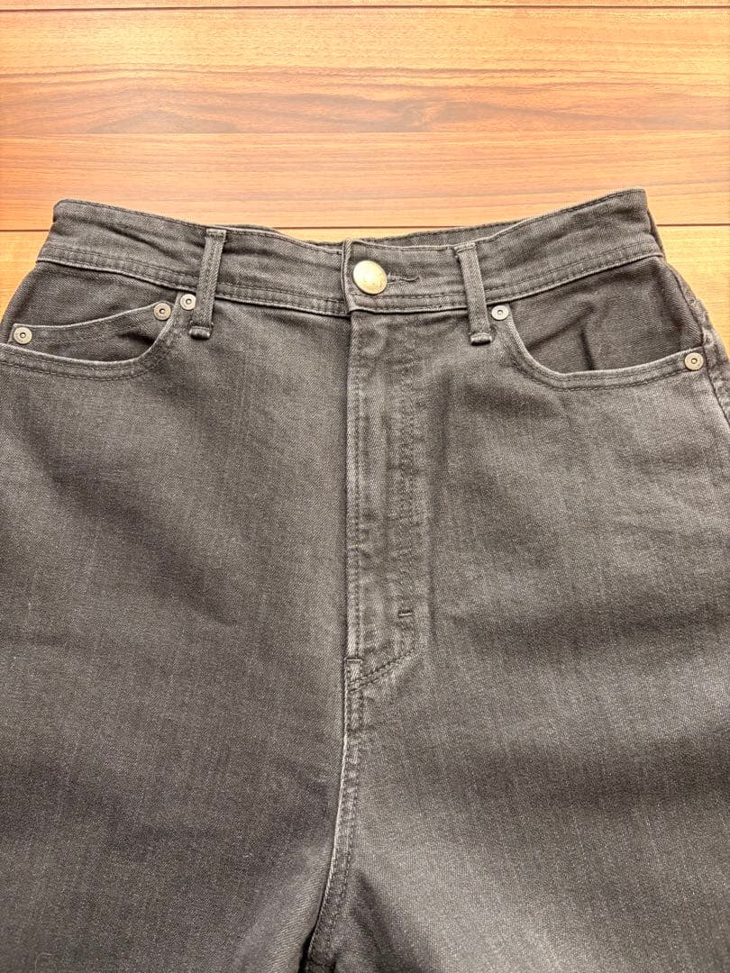 Yanuk ヤヌークJoan ルーズストレート 26　 OBK 美品