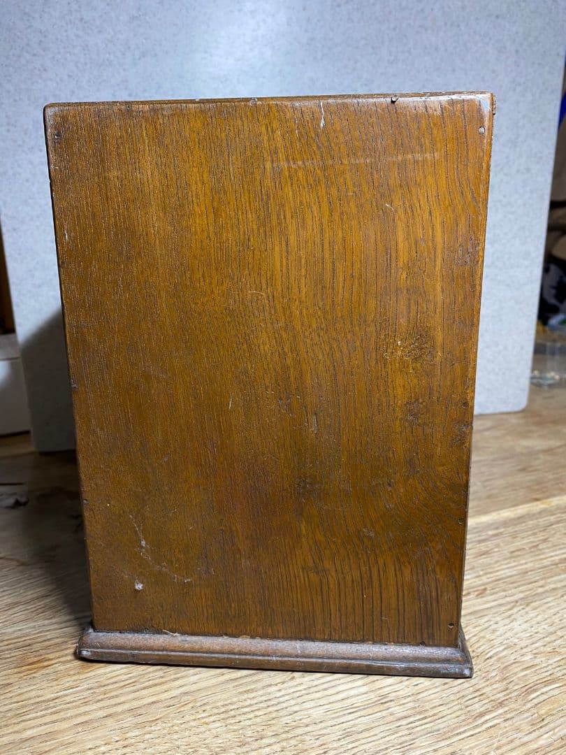 アンティーク♪時計屋さんのパーツ入れ