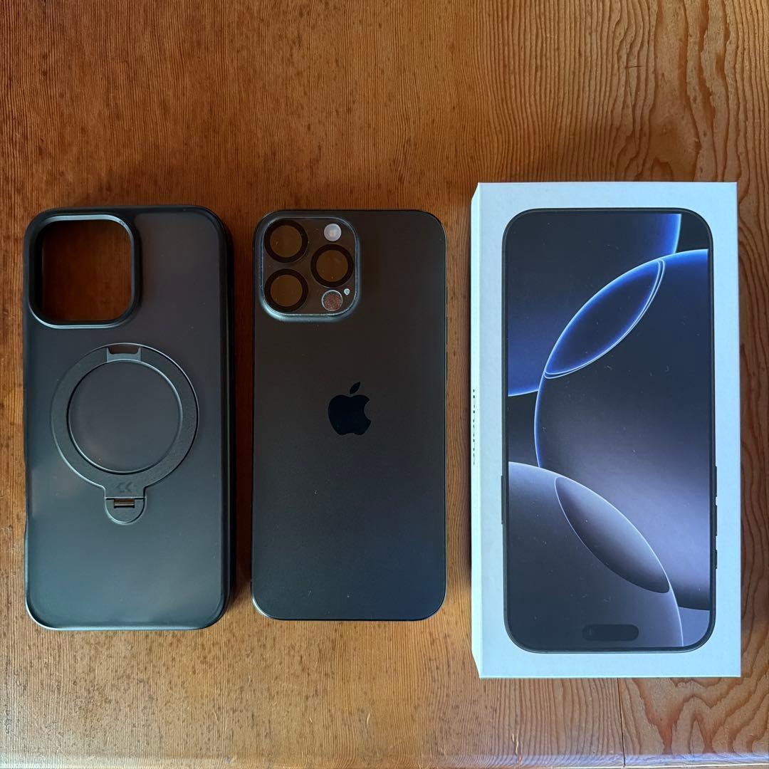 iPhone 16 PRO MAX 256GB ブラックチタニウム