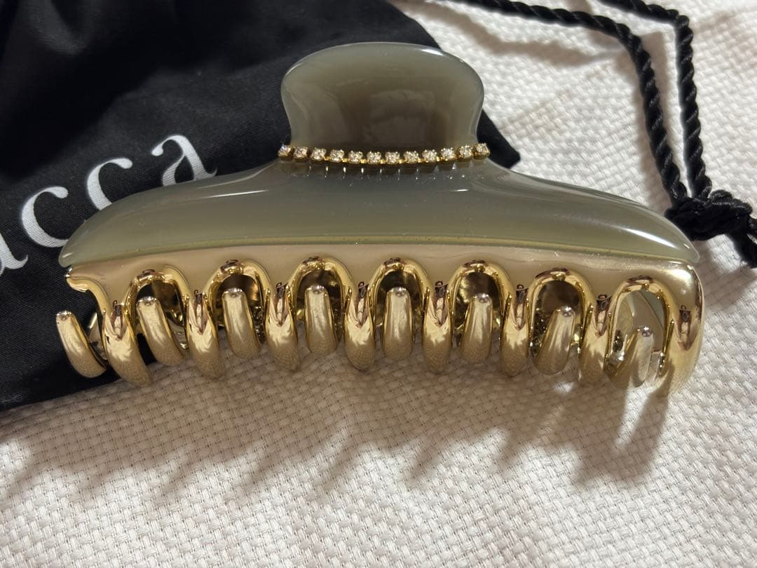 【極美品】Lサイズ acca クリップ　ヘアクリップ コラーナ　ラインストーン