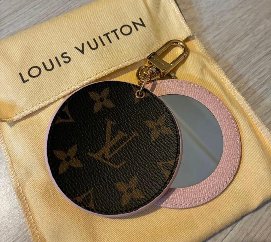 【週末お値下げ中！】LOUIS VUITTON バックチャーム