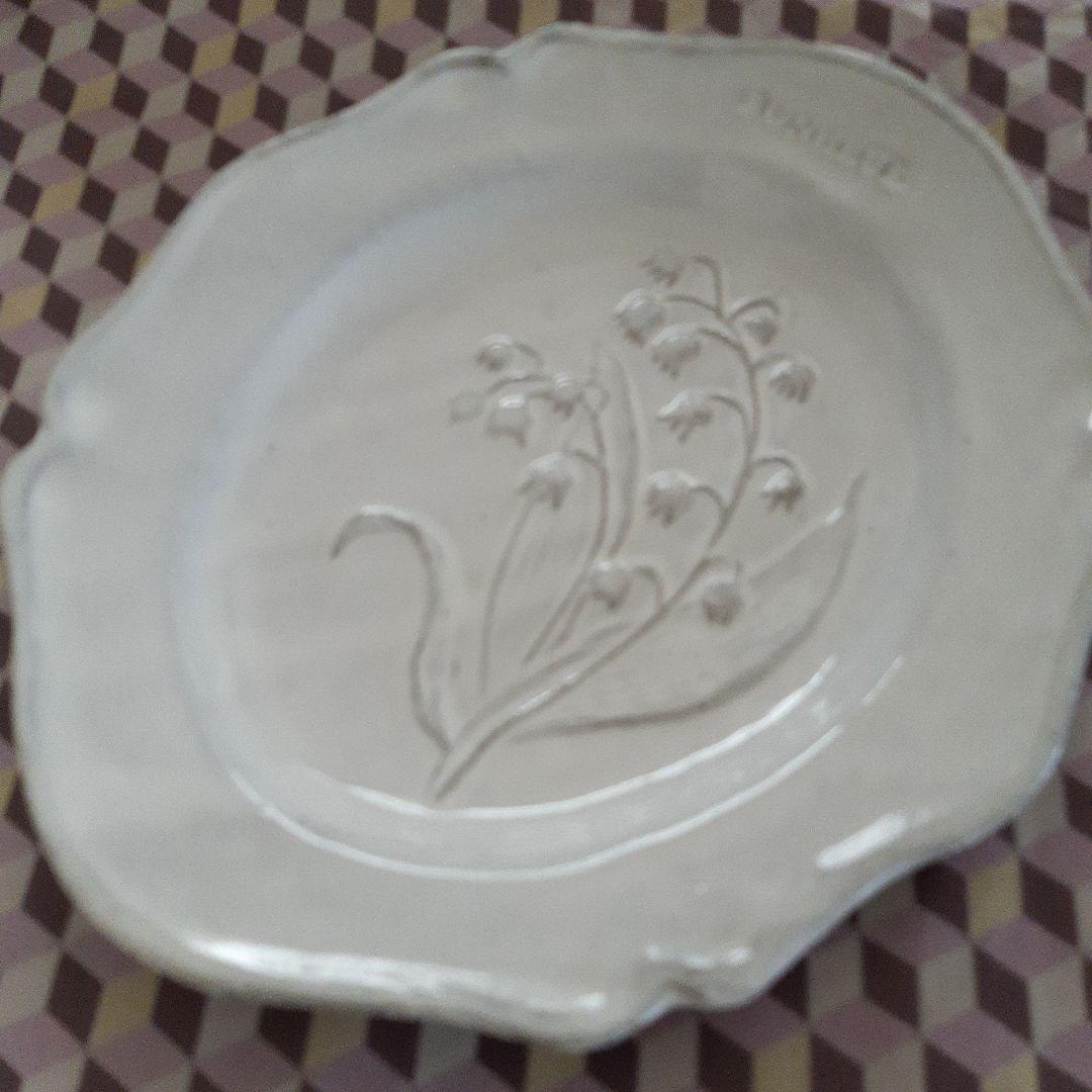 Astier de Villatte アスティエ　すずらんプレート