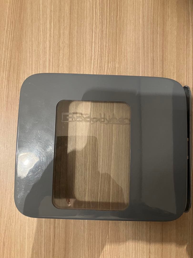 bodyline nv350用 フューエルカバー　ステルスグレー塗装済み