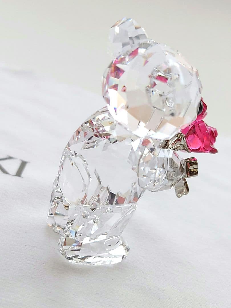 SWAROVSKI　クリスベア 赤い薔薇　 愛しています