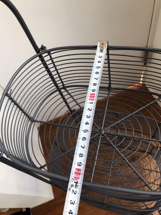 アンティーク風　3段かご