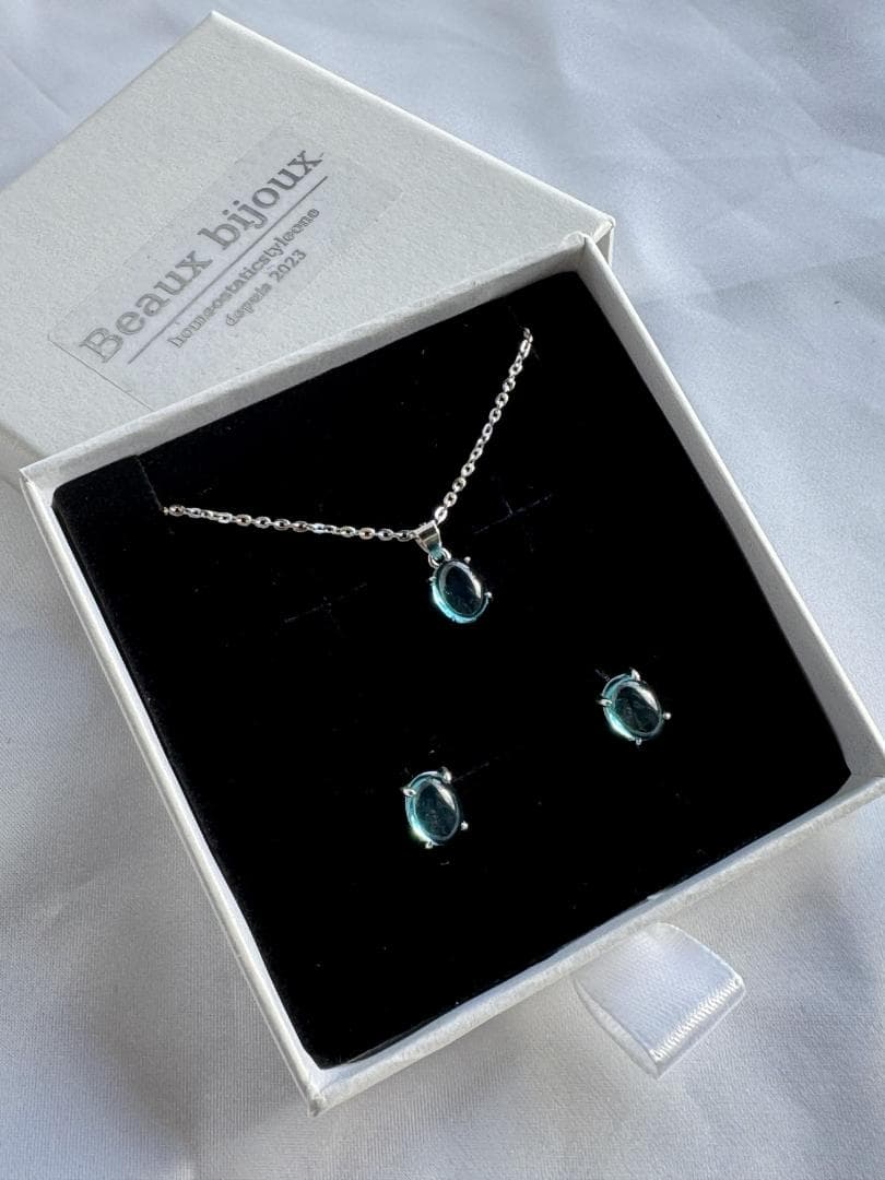 ナノクリスタル パライバ 8×6mm セット（SV925）