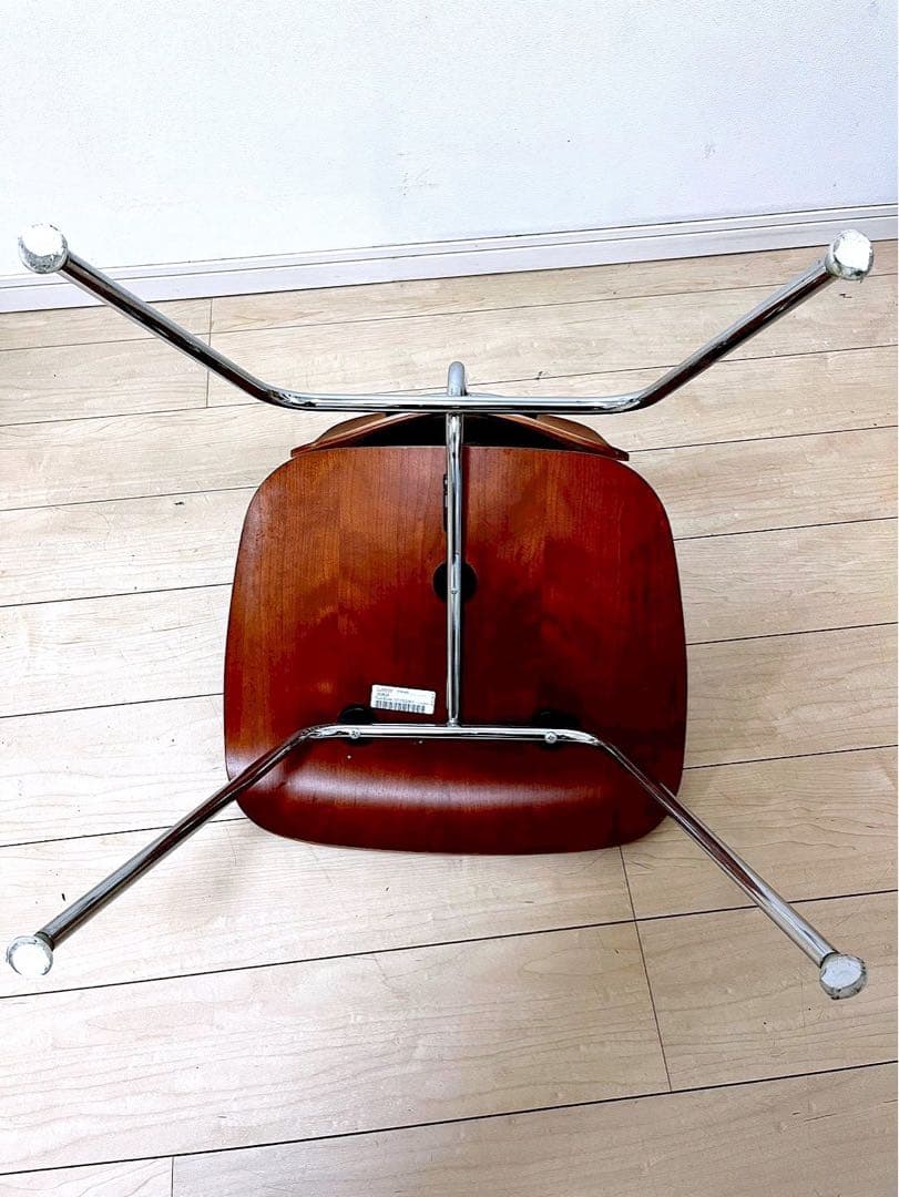 シナロー　HermanMillerハーマンミラー DCMウォールナット3