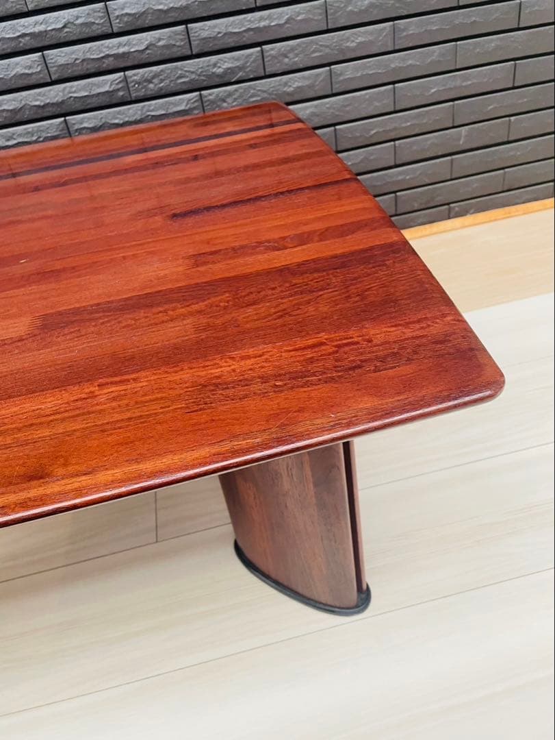 karimoku カリモク　ビベンテ花梨材リビングセンターテーブル正方形