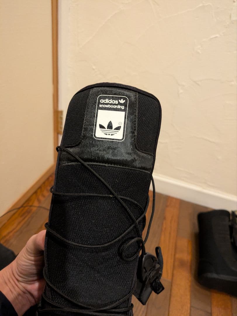 アディダス　adidas　スノーボードブーツ　26cm
