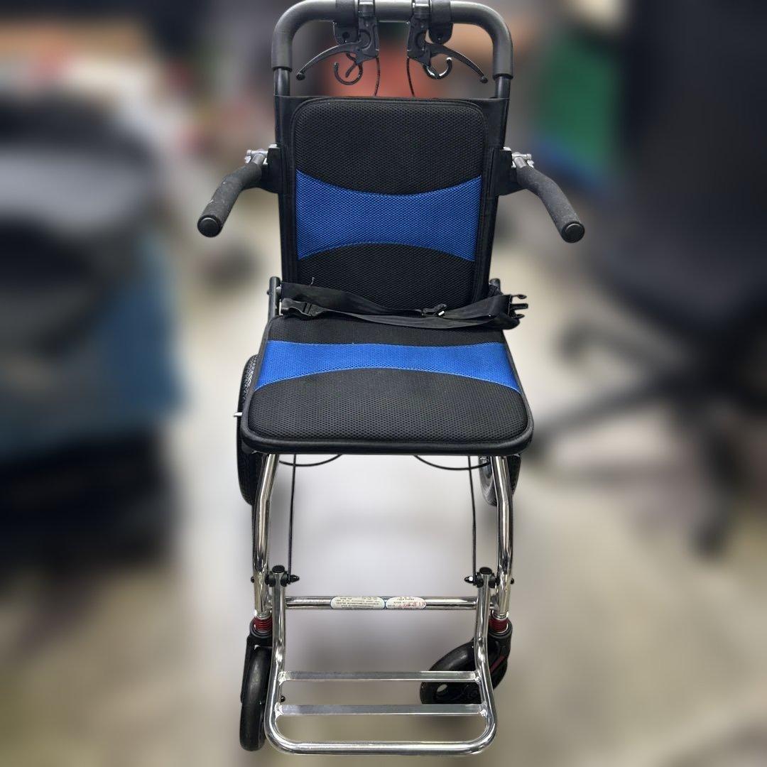 ESP6474【美品】アルミ合金携帯用折りたたみ手動車椅子 ハンドブレーキ付き