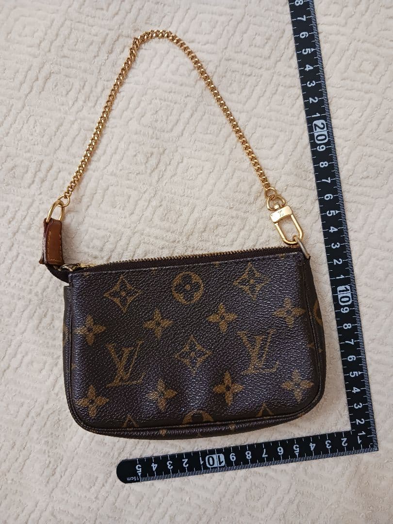 【sana様売約済み】ルイヴィトンモノグラムミニポーチアクセソワールポシェット