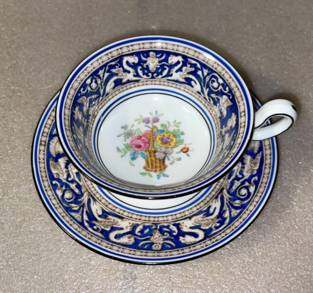 ☆超幻の花籠柄☆ウェッジウッド フロレンティーン ブルーフラワーバスケットc&s