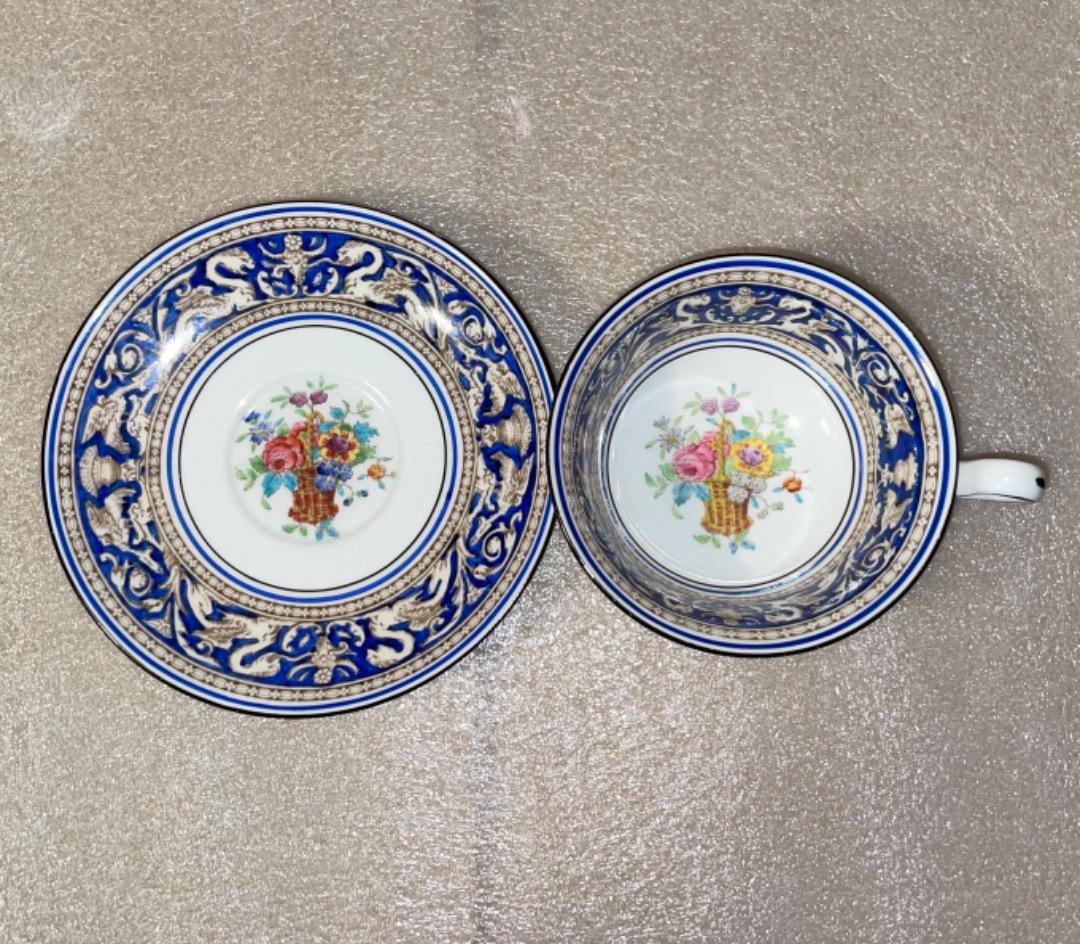 ☆超幻の花籠柄☆ウェッジウッド フロレンティーン ブルーフラワーバスケットc&s